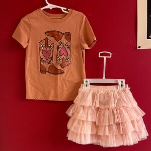 Cat & Jack  Girls western Tee & ruffled skirt size 4t outfit boots